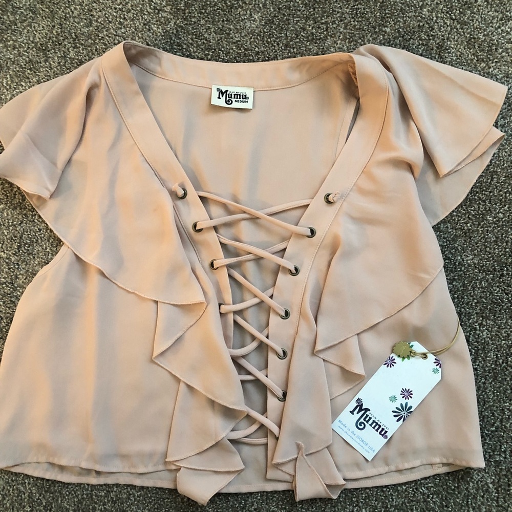 Brand new - never worn crop flowy blouse